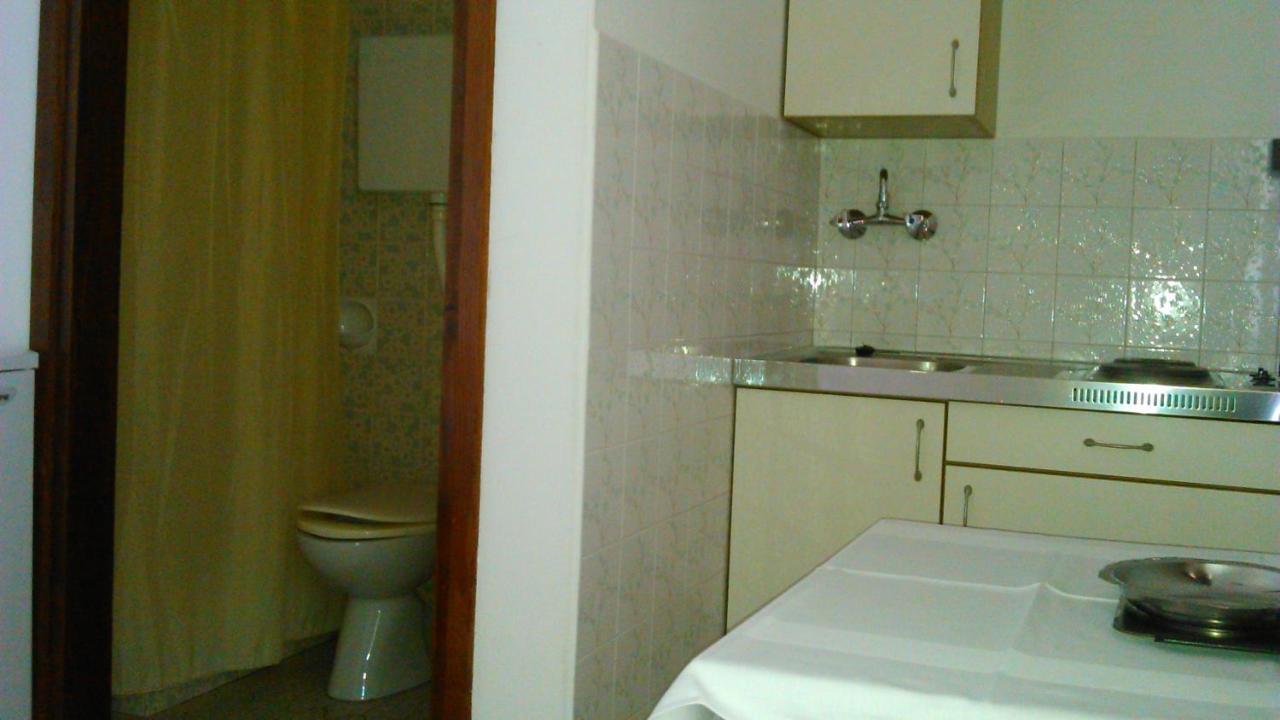Apartmani Ana Novi V. - Studio Novi Vinodolski Esterno foto